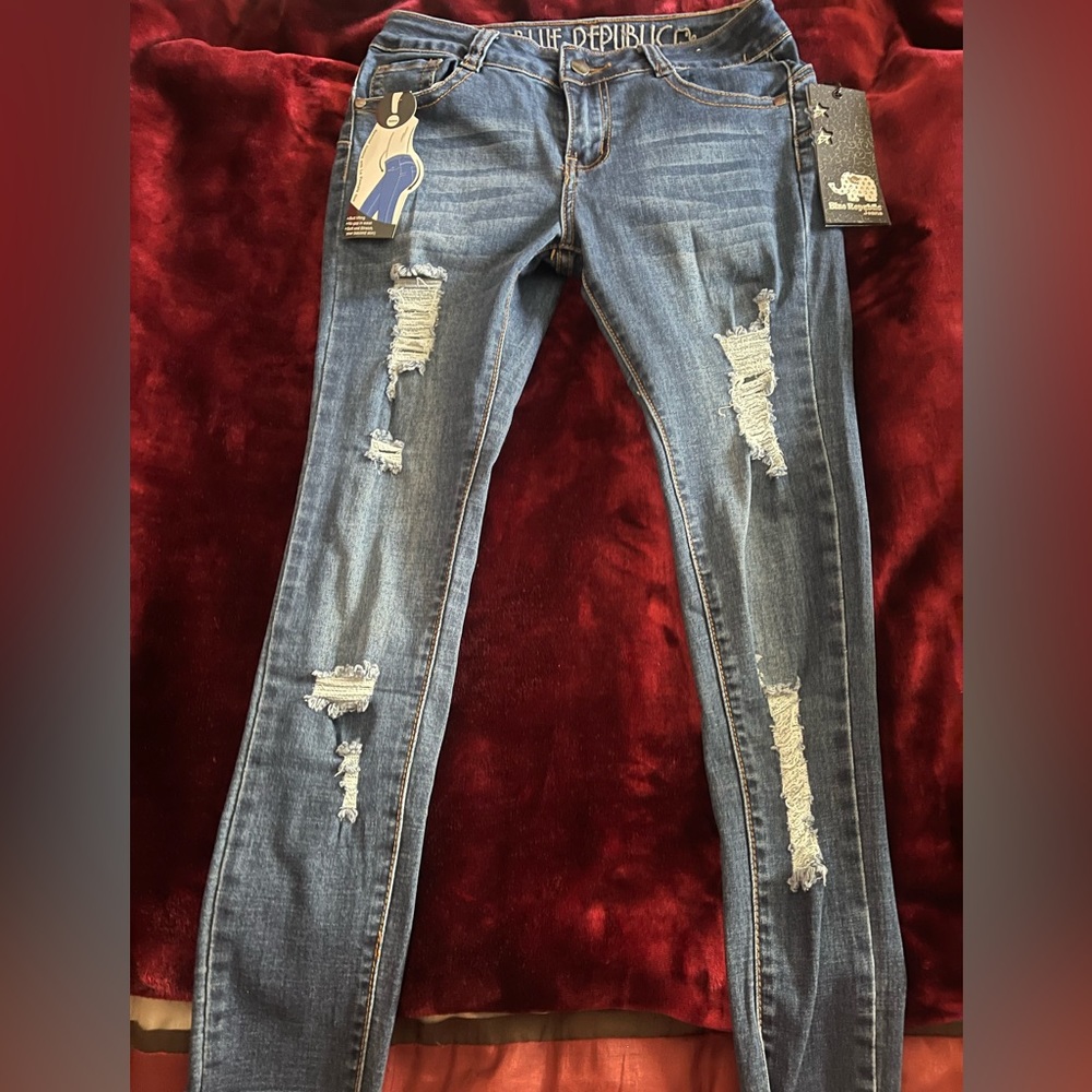 Jeans size 5, Blue Republic brand. Blue color